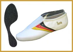 IWA 2007 Kunstturnschuhe Modell 207 Weiss mit Streifen